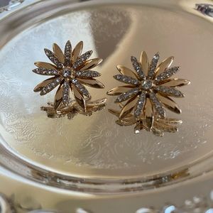 Gold/Sparkle Flower Stud Earrings
